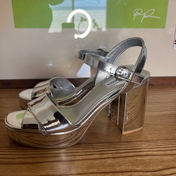 Steve Madden Silver Chunky Platform Heeled Sandals Womens 10 Emberly - Picture 2 of 12